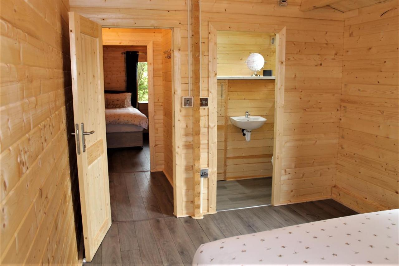 Inviting 3-Bedroom Lodge In Ashton Under Hill Ившем Экстерьер фото